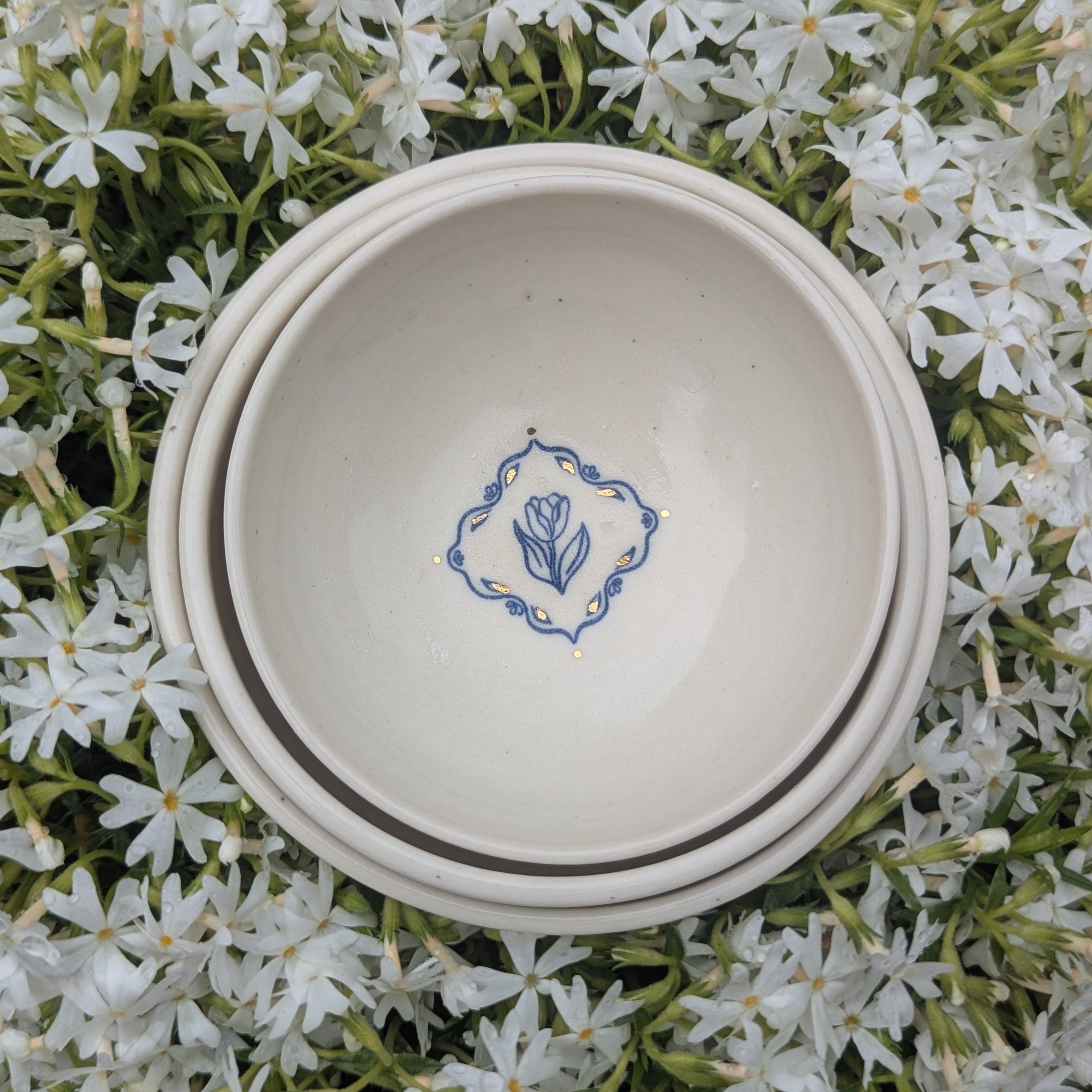Porcelain Nesting Bowl Set (3 mini bowls)