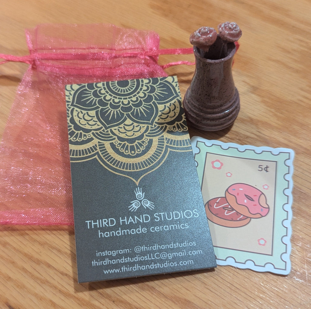 *Mystery* Miniature Vase & Forever Flower