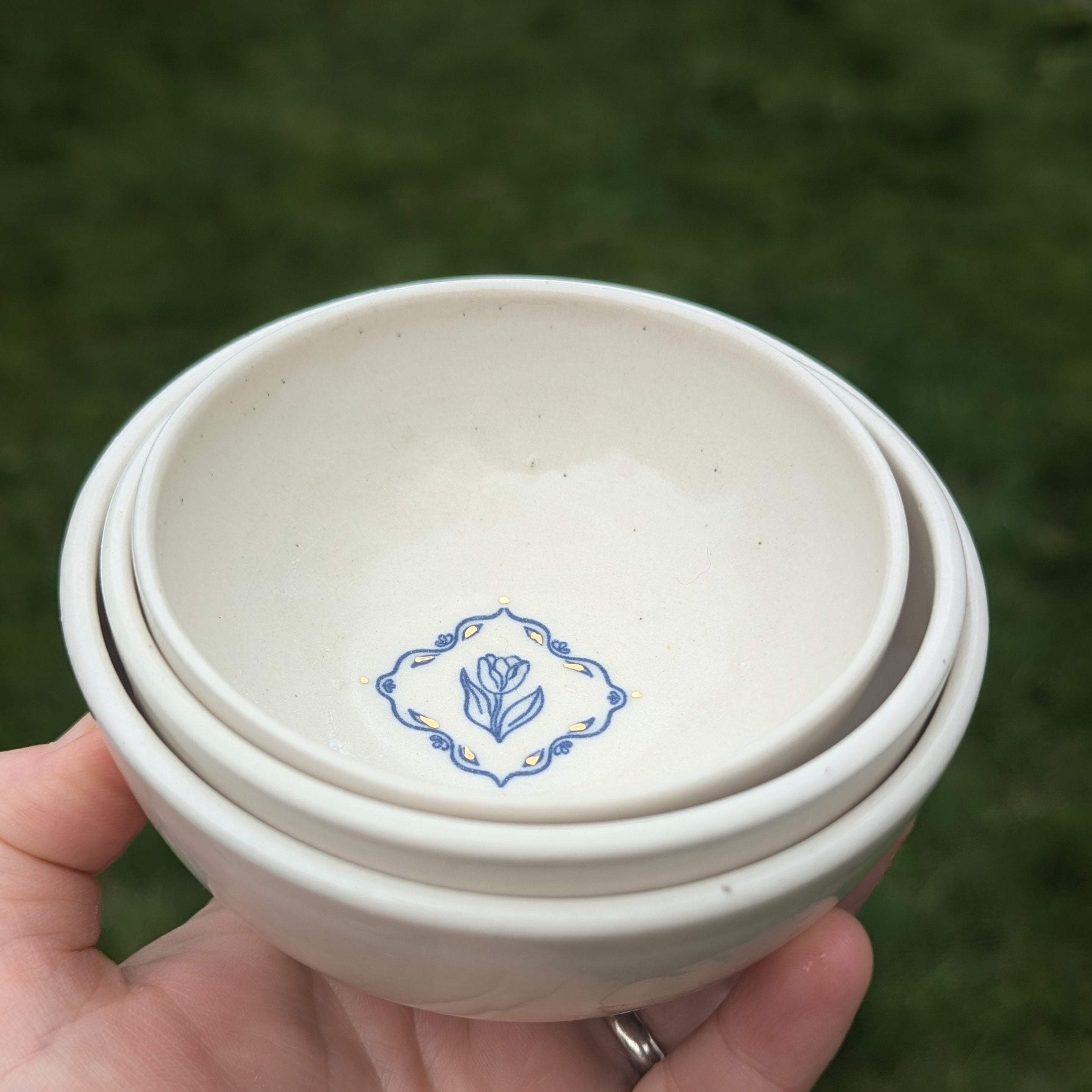 Porcelain Nesting Bowl Set (3 mini bowls)