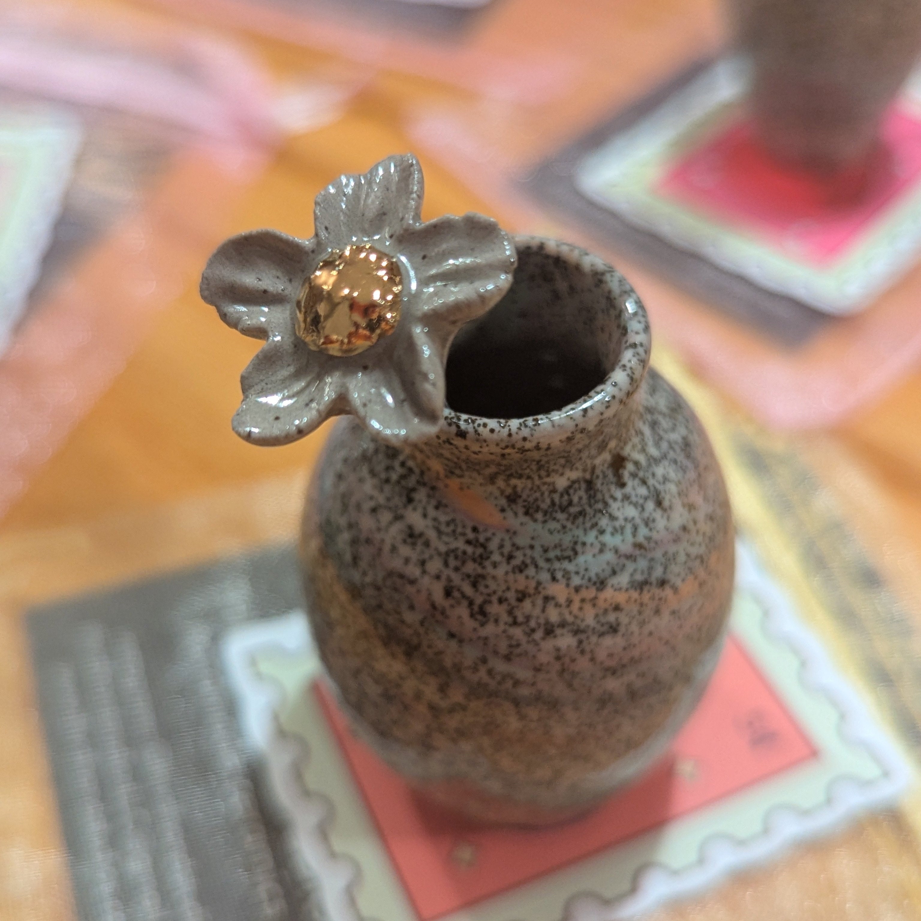 *Mystery* Miniature Vase & Forever Flower