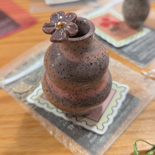 *Mystery* Miniature Vase & Forever Flower